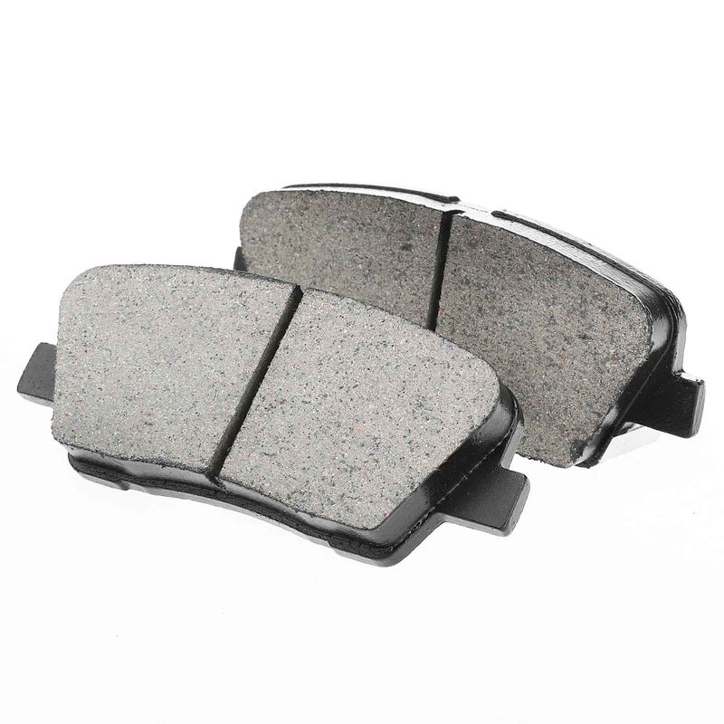 8pcs Front & Rear Ceramic Brake Pads with Sensor for Hyundai Santa Fe 10-12 Kia Sorento 11-14