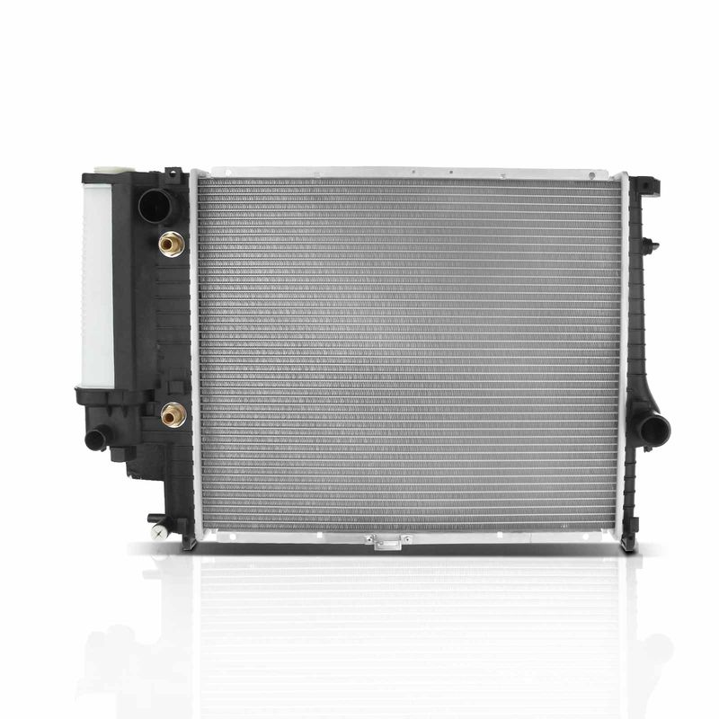 Radiator with Engine Oil Cooler for BMW 525i 89-95 525iT 1993 2.5L Auto Trans.