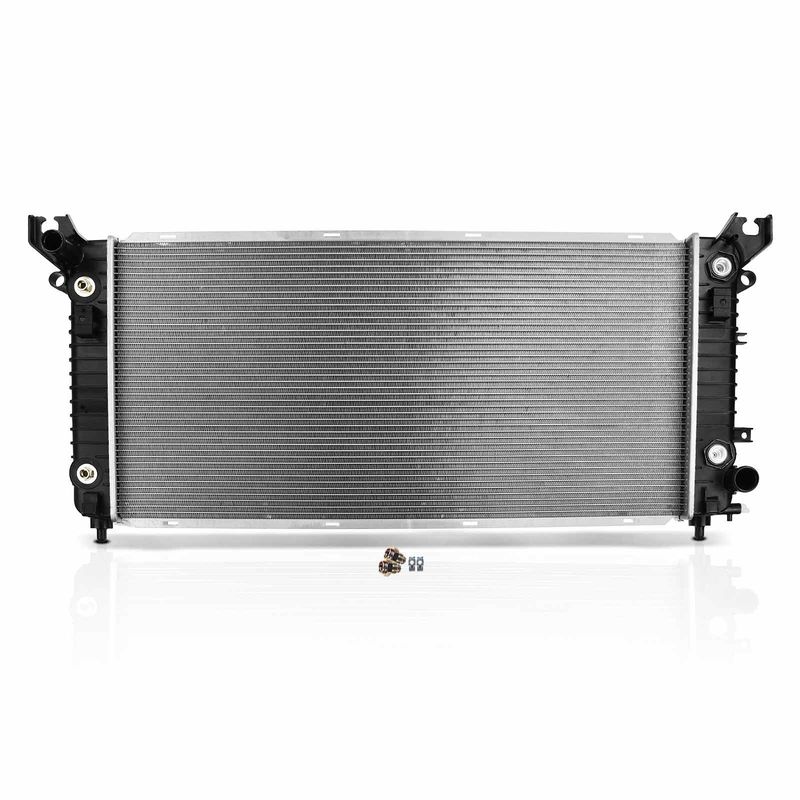 Radiator with Oil Cooler for Chevy Silverado 2014-2018 Tahoe GMC Suburban Yukon
