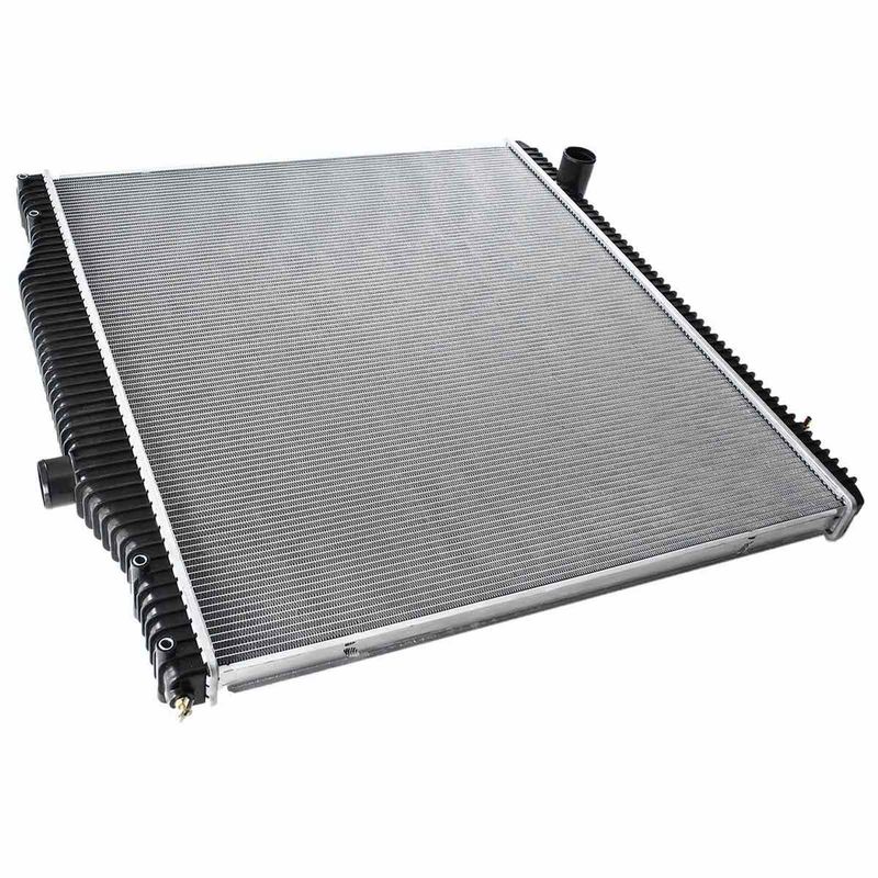 Radiator w/ Oil Cooler for International Harvester ProStar 2012-2013 Auto Trans